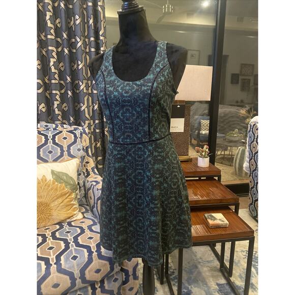 RVCA Women's L Sleeveless Silverleaf Dress Racerback New NWT Mini Fit Flare - Picture 1 of 5